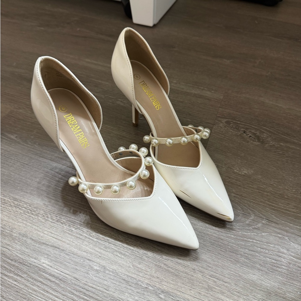 Dream Pairs Elegant Cream Heels with Pearl Accents